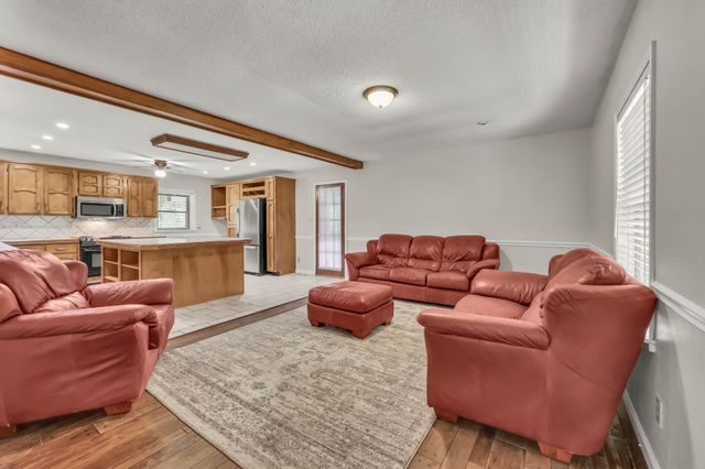 3111 Ashland City Rd, Clarksville, TN 37043