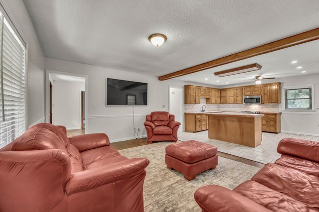 3111 Ashland City Rd, Clarksville, TN 37043