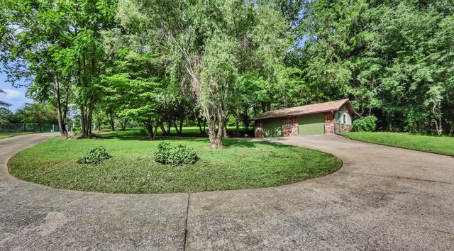 3111 Ashland City Rd, Clarksville, TN 37043