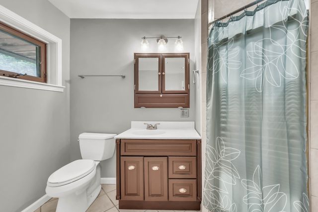 3111 Ashland City Rd, Clarksville, TN 37043