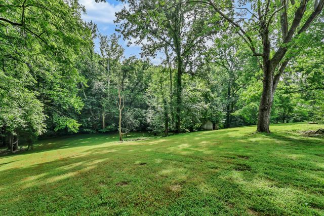 3111 Ashland City Rd, Clarksville, TN 37043