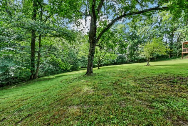 3111 Ashland City Rd, Clarksville, TN 37043