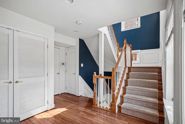 4049 COLUMBIA PIKE, Arlington, VA 22204