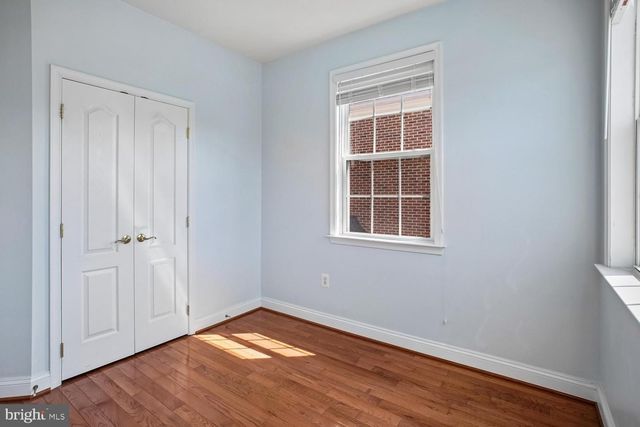 4049 COLUMBIA PIKE, Arlington, VA 22204