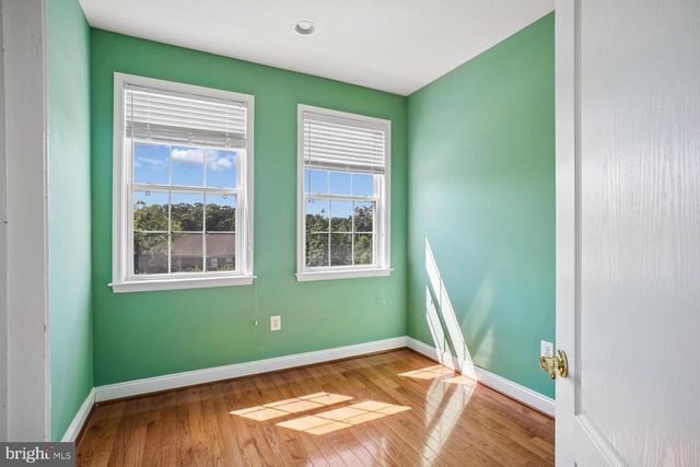 4049 COLUMBIA PIKE, Arlington, VA 22204