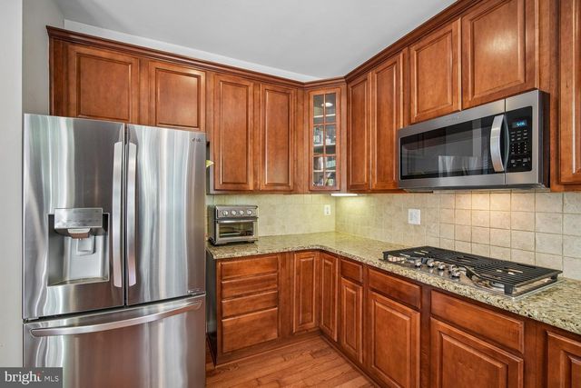 4049 COLUMBIA PIKE, Arlington, VA 22204