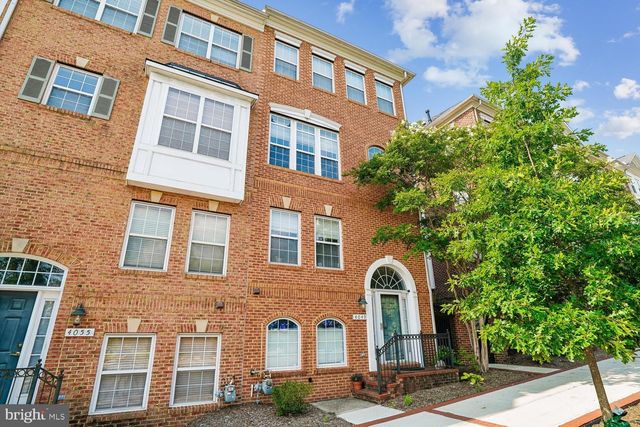 4049 COLUMBIA PIKE, Arlington, VA 22204