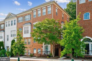 4049 COLUMBIA PIKE, Arlington, VA 22204