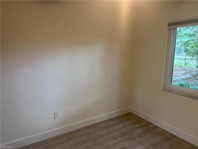 1440 Green Valley CIR W 601, Naples, FL 34104