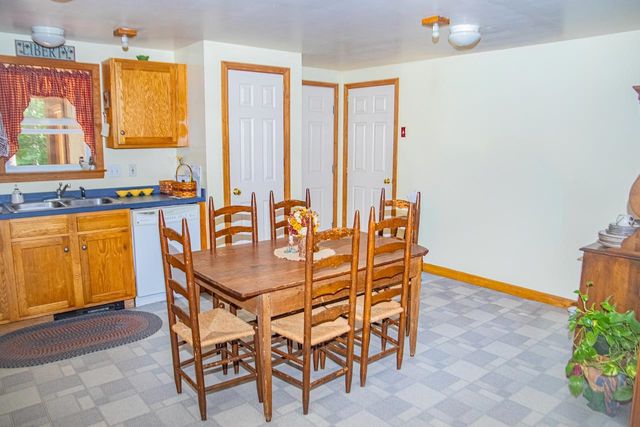 14 Ridgeway Drive, Newbury, NH 03255