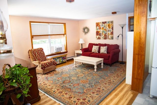 14 Ridgeway Drive, Newbury, NH 03255