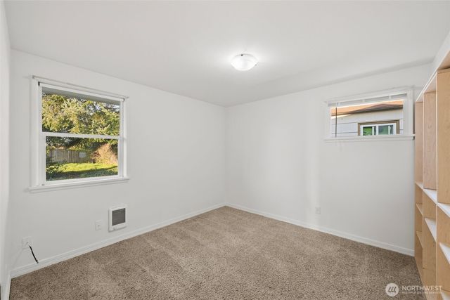 4827 Diamond Boulevard SW, Lakewood, WA 98499