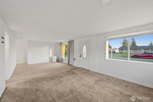 4827 Diamond Boulevard SW, Lakewood, WA 98499