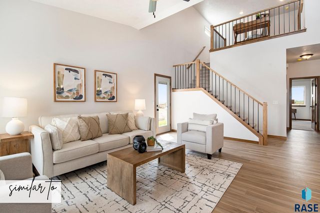 2407 E Jetty Pl Place, Sioux Falls, SD 57108