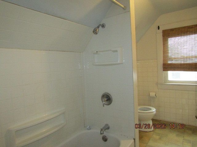 2334 18th Avenue, Moline, IL 61265