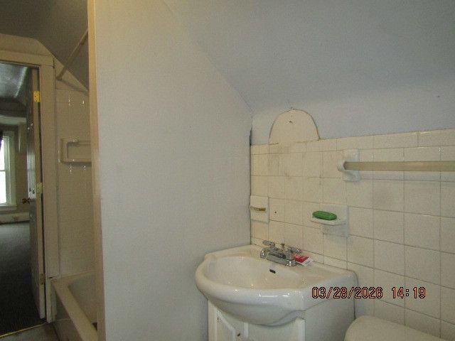 2334 18th Avenue, Moline, IL 61265