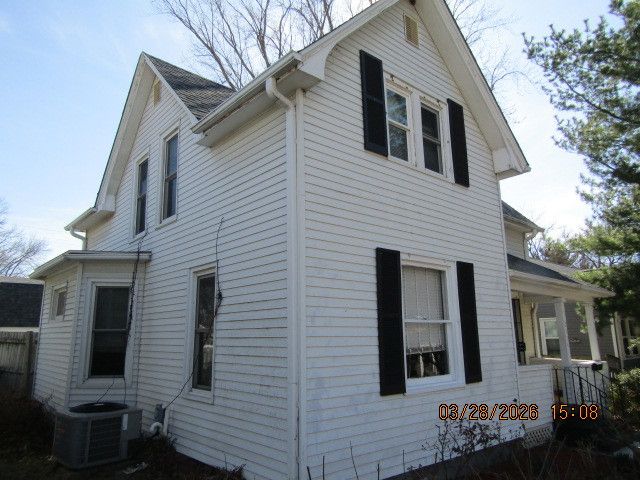 2334 18th Avenue, Moline, IL 61265