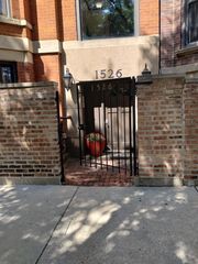 1526 N LaSalle Drive 1E, Chicago, IL 60610