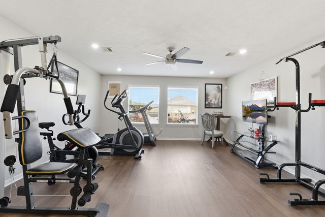 1821 Majestic Oak Drive, Pearland, TX 77581