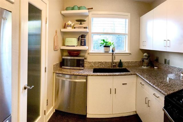 607 Baylor ST B, Austin, TX 78703