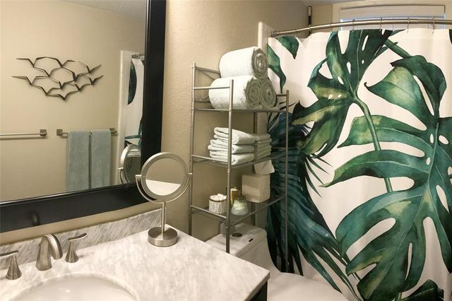 607 Baylor ST B, Austin, TX 78703