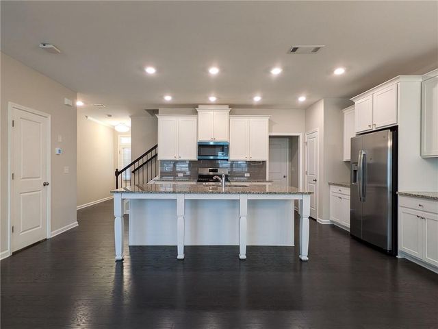 660 Mason Grove Parkway, Lawrenceville, GA 30043