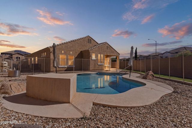 10525 W MELINDA Lane, Peoria, AZ 85382