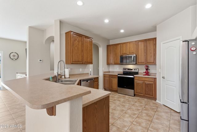 10525 W MELINDA Lane, Peoria, AZ 85382