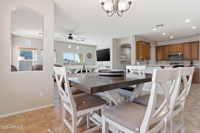 10525 W MELINDA Lane, Peoria, AZ 85382