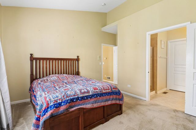 2722 Kendall Crossing, Johnsburg, IL 60051