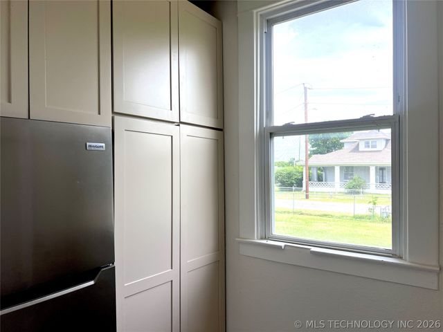 70 E Washington Avenue, Krebs, OK 74554