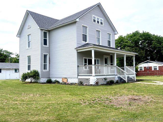 70 E Washington Avenue, Krebs, OK 74554
