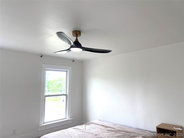 70 E Washington Avenue, Krebs, OK 74554