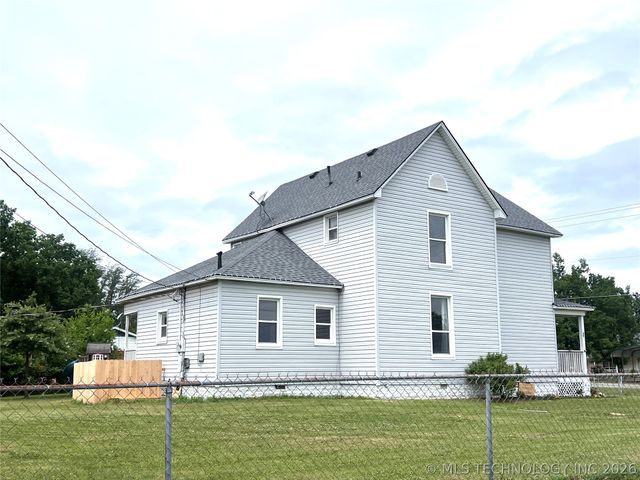 70 E Washington Avenue, Krebs, OK 74554