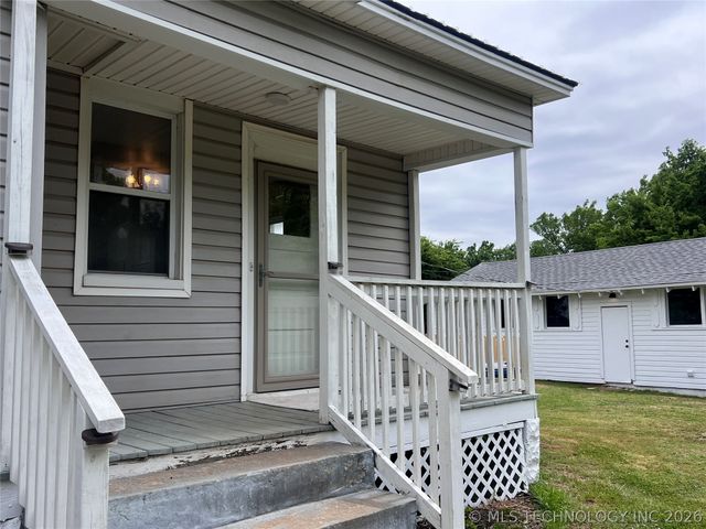 70 E Washington Avenue, Krebs, OK 74554