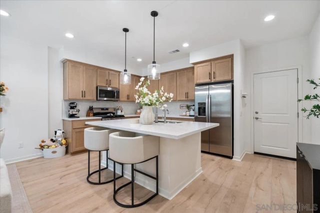 32383 Tannat Drive, Temecula, CA 92591