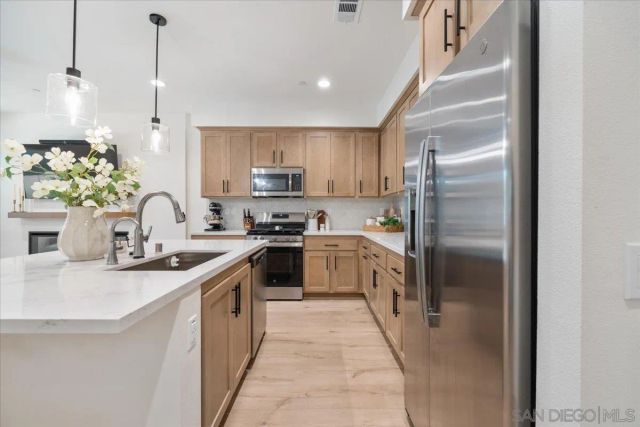 32383 Tannat Drive, Temecula, CA 92591