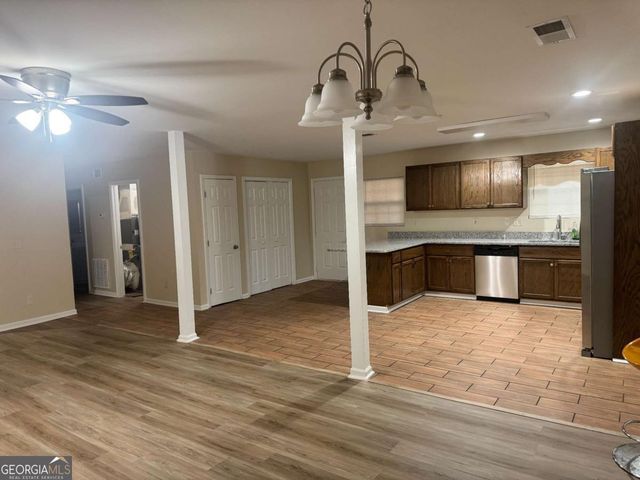 2191 Beecher Circle SW, Atlanta, GA 30331