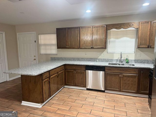 2191 Beecher Circle SW, Atlanta, GA 30331