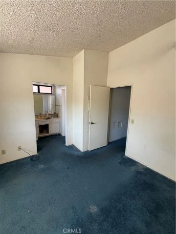 18 Clover Hill Lane 115, Laguna Hills, CA 92653
