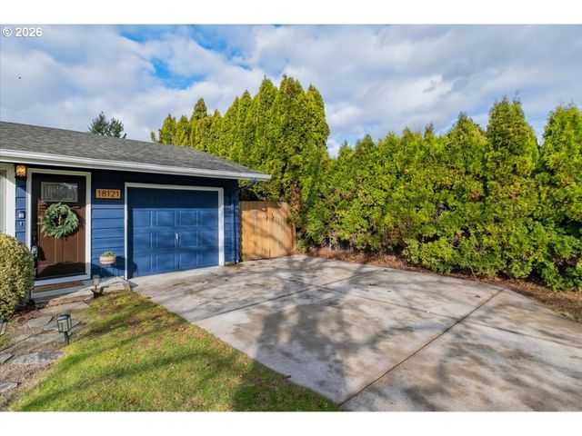 18121 Se LINCOLN St, Portland, OR 97233