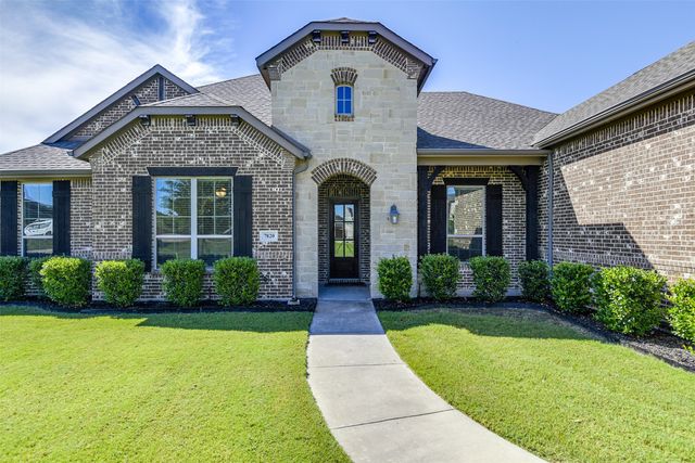 7820 Marks Drive, Waxahachie, TX 75167