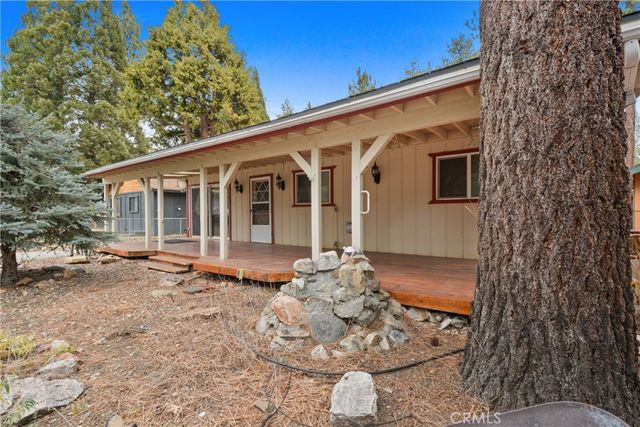 1016 Anita Avenue, Big Bear City, CA 92314