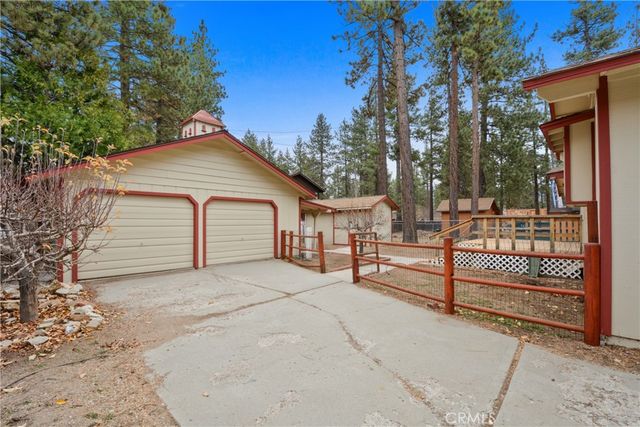 1016 Anita Avenue, Big Bear City, CA 92314