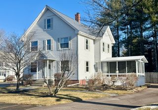 68 Hebron Ave, Attleboro, MA 02703