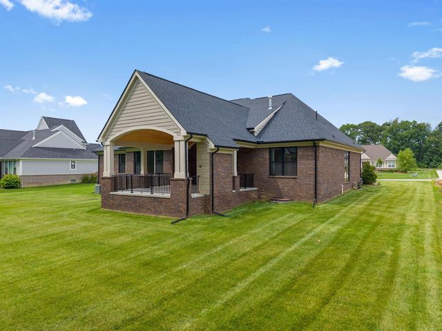 7376 Mulberry Drive, Washington Twp, MI 48095