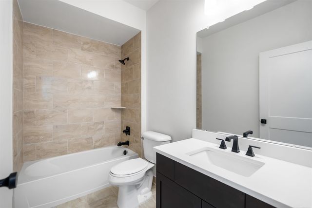 7376 Mulberry Drive, Washington Twp, MI 48095