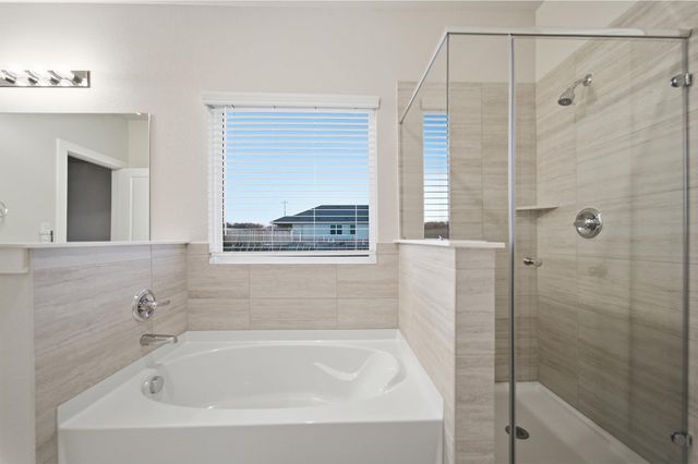 200 Quail Convey DR, Jarrell, TX 76537