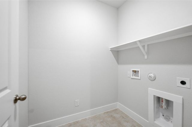 200 Quail Convey DR, Jarrell, TX 76537