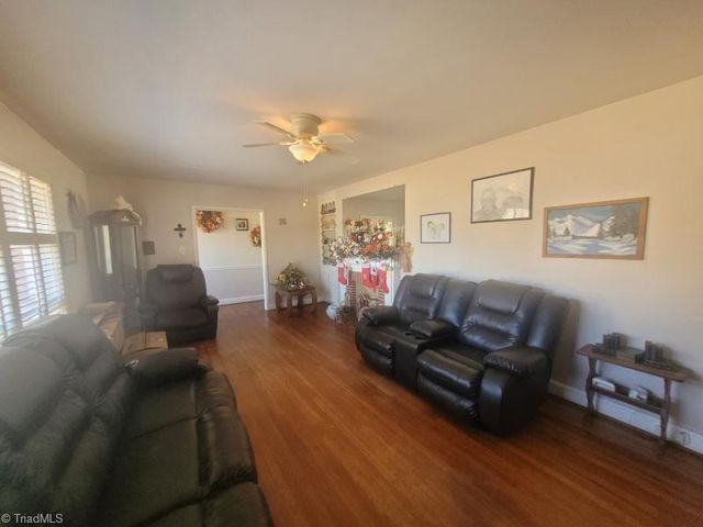 420 Linville Road, Kernersville, NC 27284